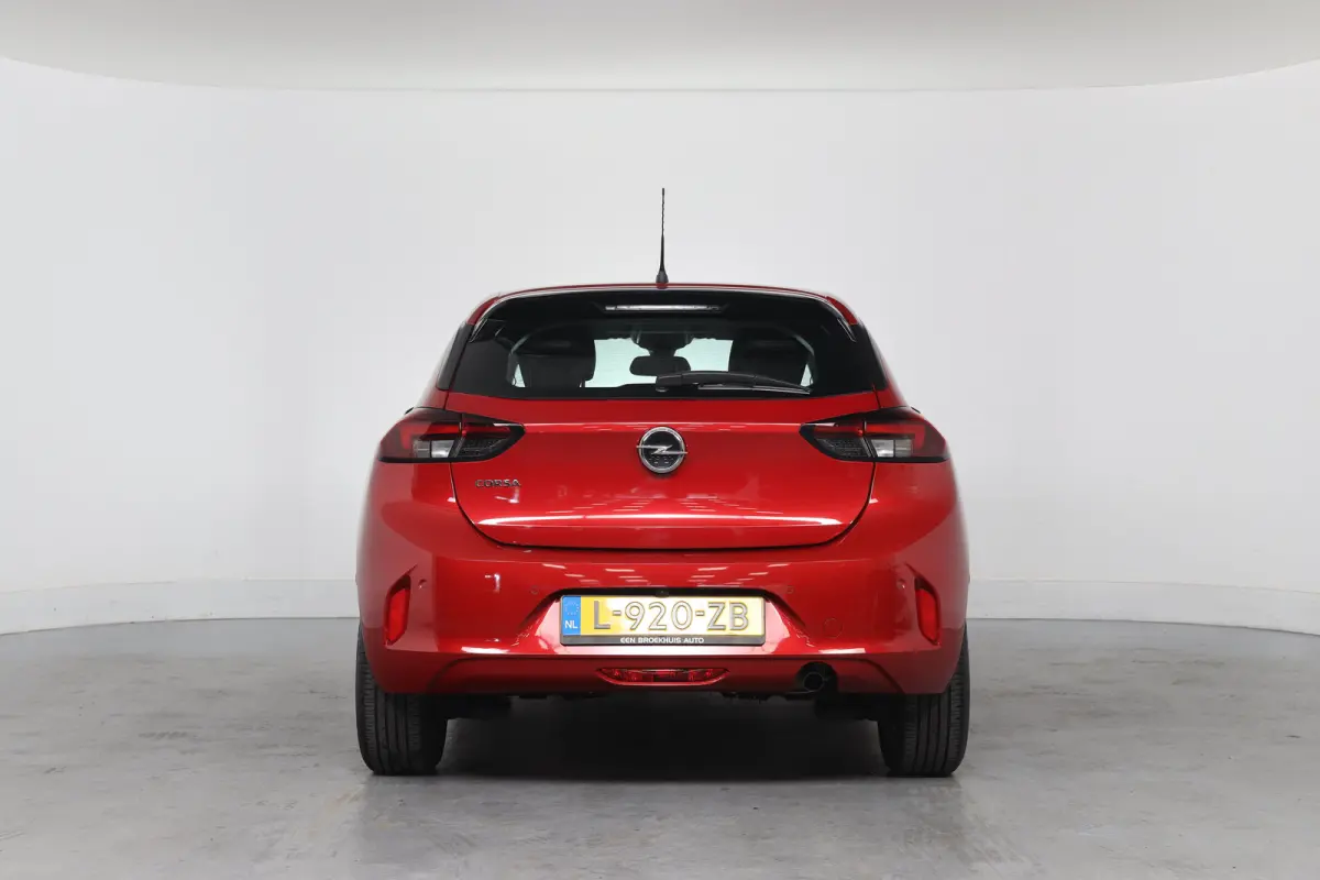 1.2 Elegance | Dealer Onderhouden! | Navi | Camera | Clima | Keyless  | Parkeersensoren | LED | Half Leder | Lichtmetalen Velgen