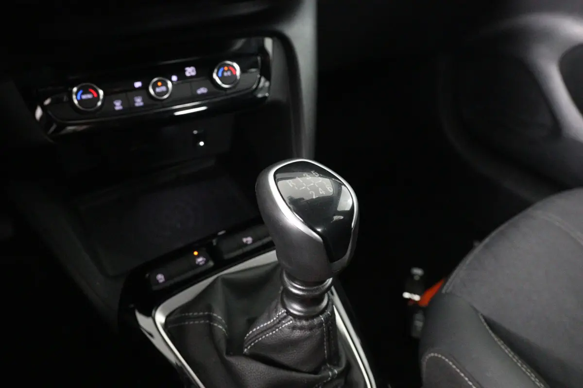 1.2 Elegance | Dealer Onderhouden! | Navi | Camera | Clima | Keyless  | Parkeersensoren | LED | Half Leder | Lichtmetalen Velgen