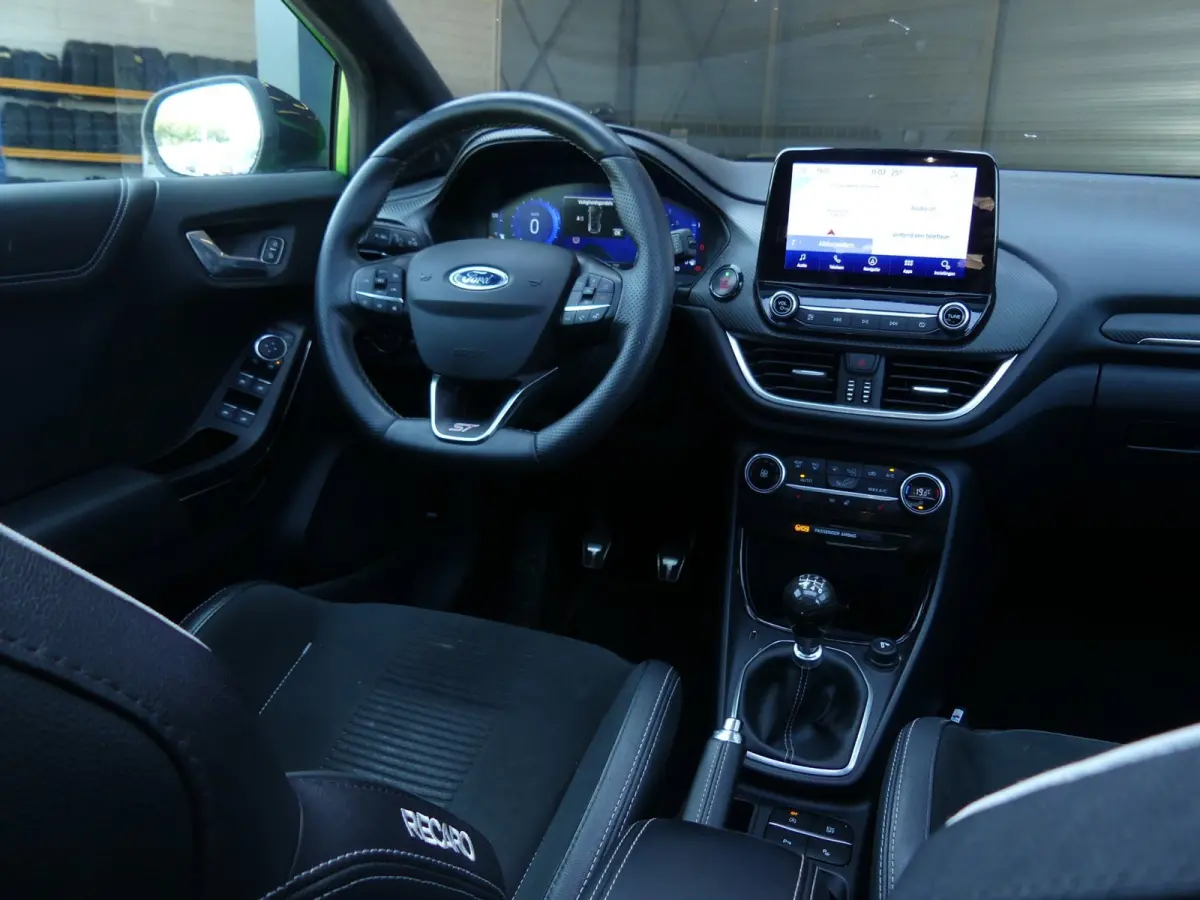 1.5 EcoBoost ST-X 200PK / PANO / B&O AUDIO / RECARO