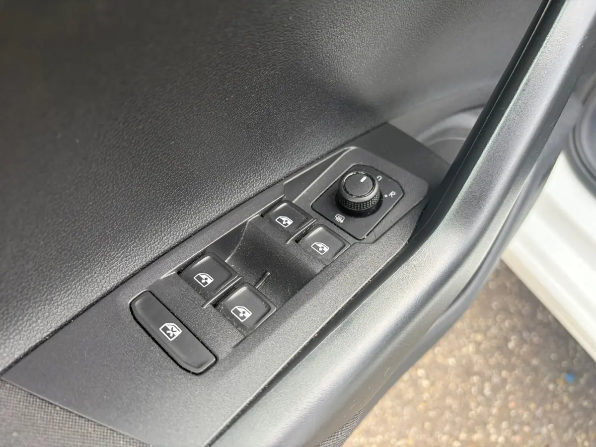 1.0 TSI Comfortline|Rijklaar prijs|Carplay|ACC|Navi|DAB|
