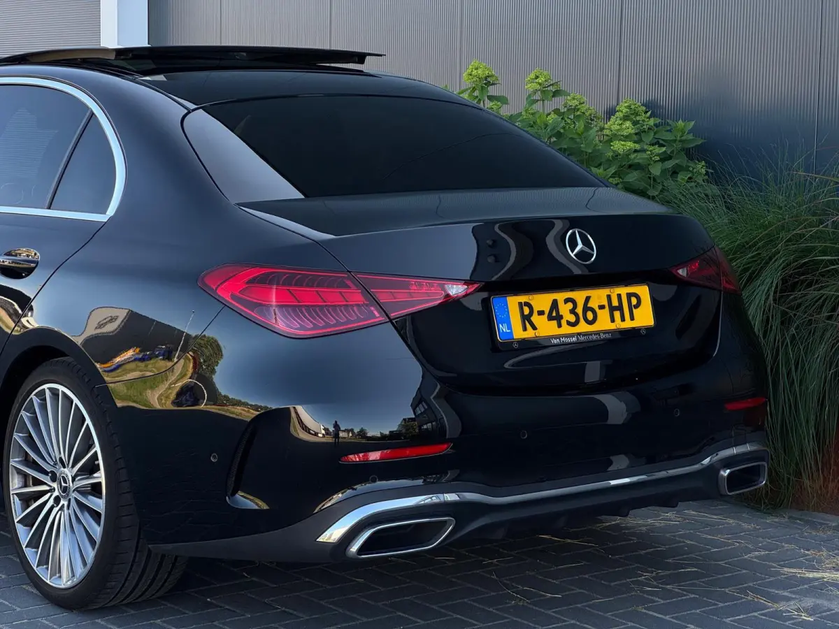 180 AMG Line ORG NL|PANO|NAVI|LEDER|LED|SFEER|CAMERA|CLIMATE CONTROL