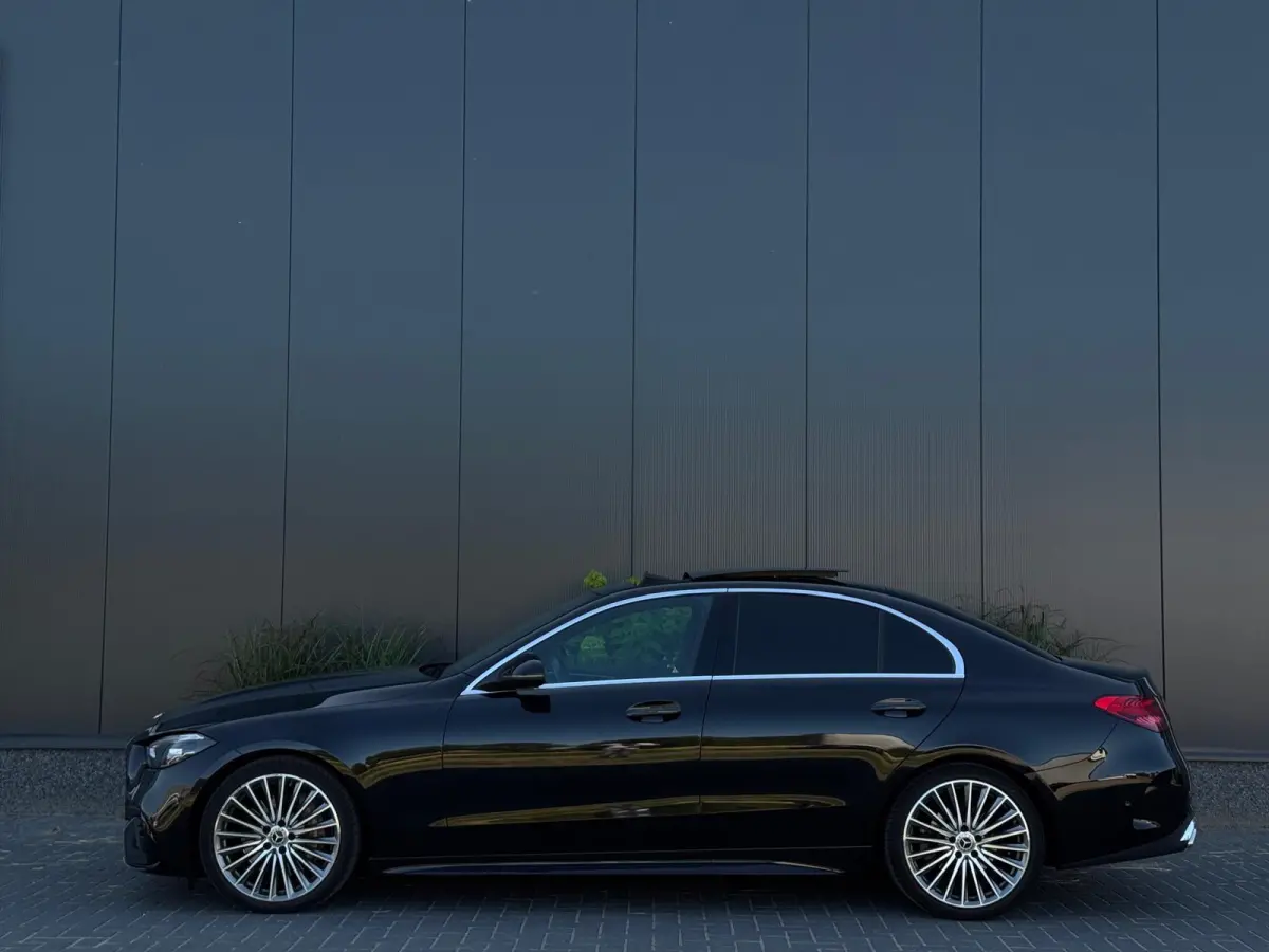 180 AMG Line ORG NL|PANO|NAVI|LEDER|LED|SFEER|CAMERA|CLIMATE CONTROL