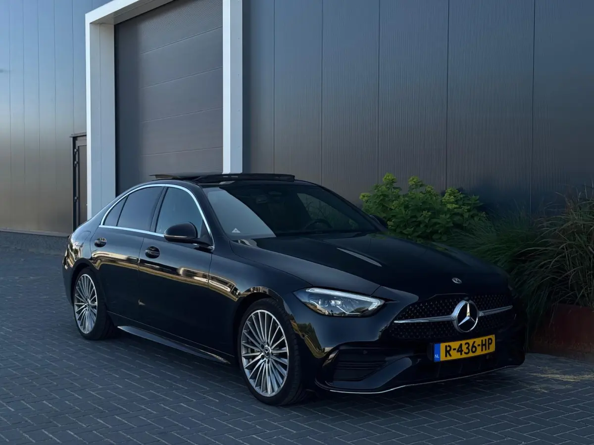 180 AMG Line ORG NL|PANO|NAVI|LEDER|LED|SFEER|CAMERA|CLIMATE CONTROL
