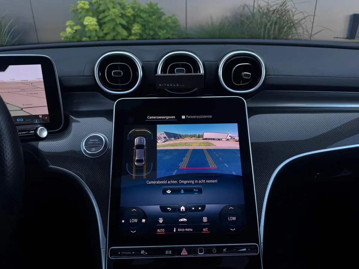 180 AMG Line ORG NL|PANO|NAVI|LEDER|LED|SFEER|CAMERA|CLIMATE CONTROL