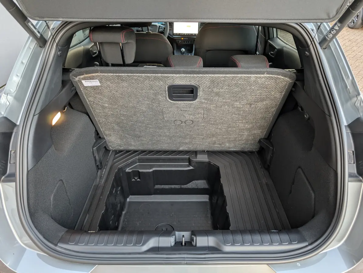 1.0 EcoBoost 125pk ST-Line | Winterpack | Adaprive Cruise | Dodehoek Detectie | Elekt. Achterklep