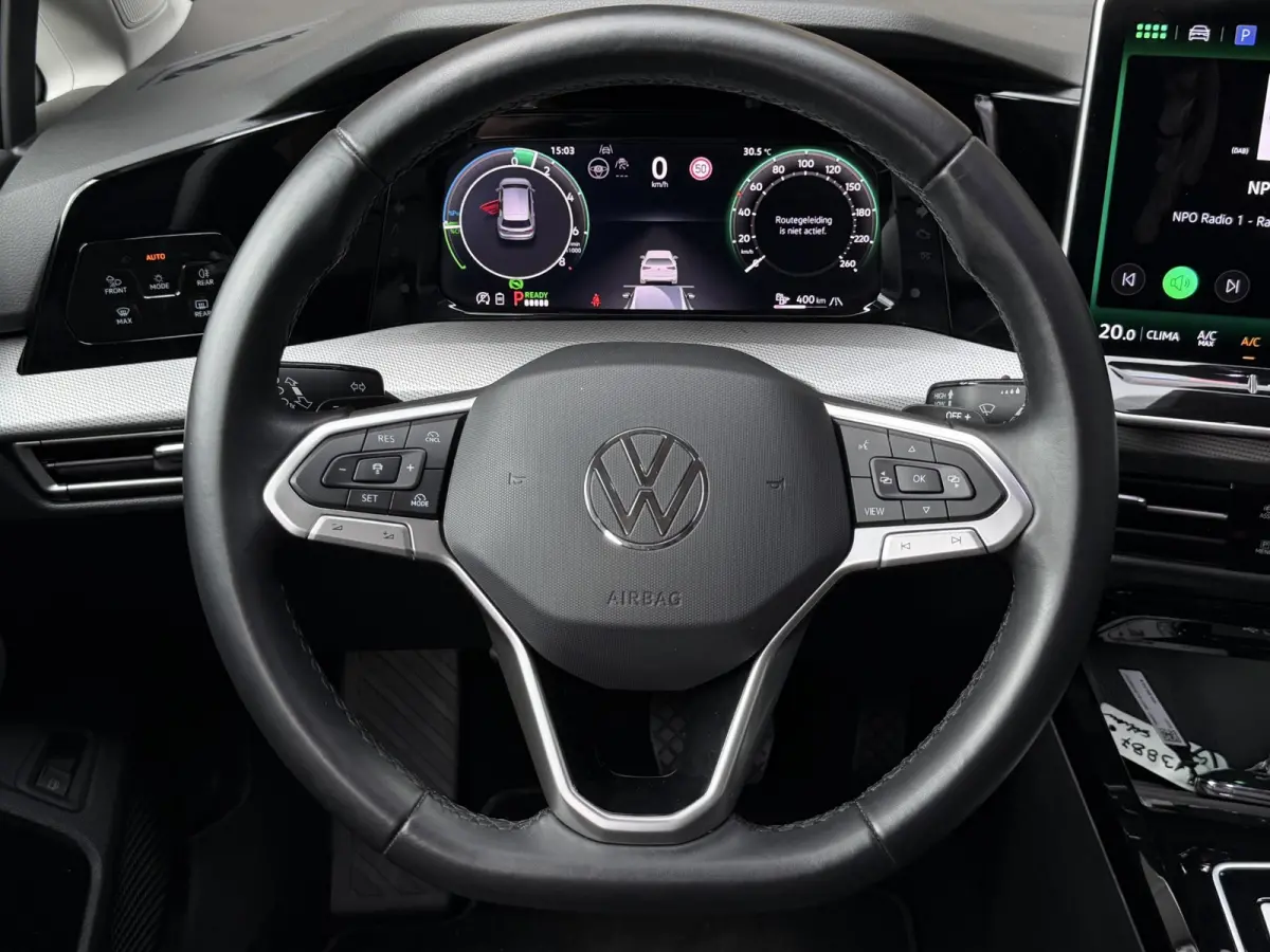 1.5 eHybrid Life Edition PHEV | ERGO Massage | LED | Camera | ACC | Sfeerverlichting ( Vestiging - Vianen)