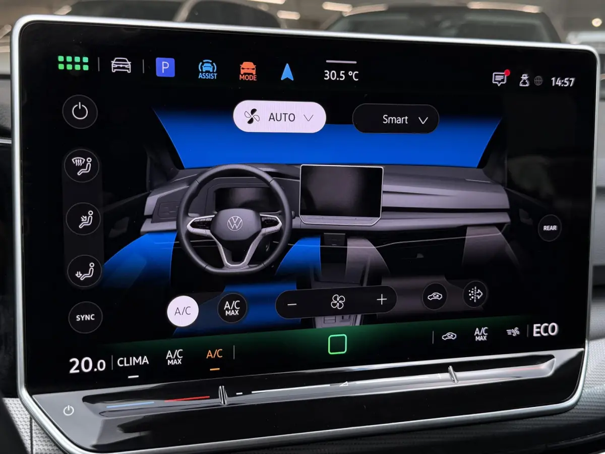 1.5 eHybrid Life Edition PHEV | ERGO Massage | LED | Camera | ACC | Sfeerverlichting ( Vestiging - Vianen)