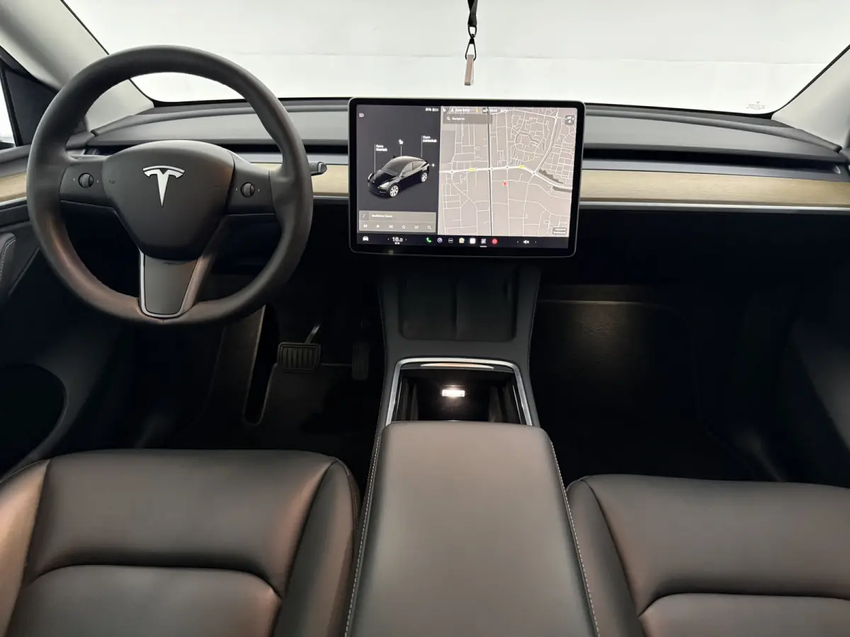 Long Range AWD 75 kWh | Snelladen | SOH 88% | Autopilot | Pano | Memory | Camera | Carplay