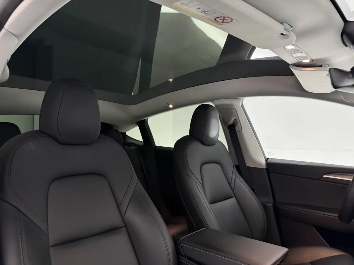 Long Range AWD 75 kWh | Snelladen | SOH 88% | Autopilot | Pano | Memory | Camera | Carplay