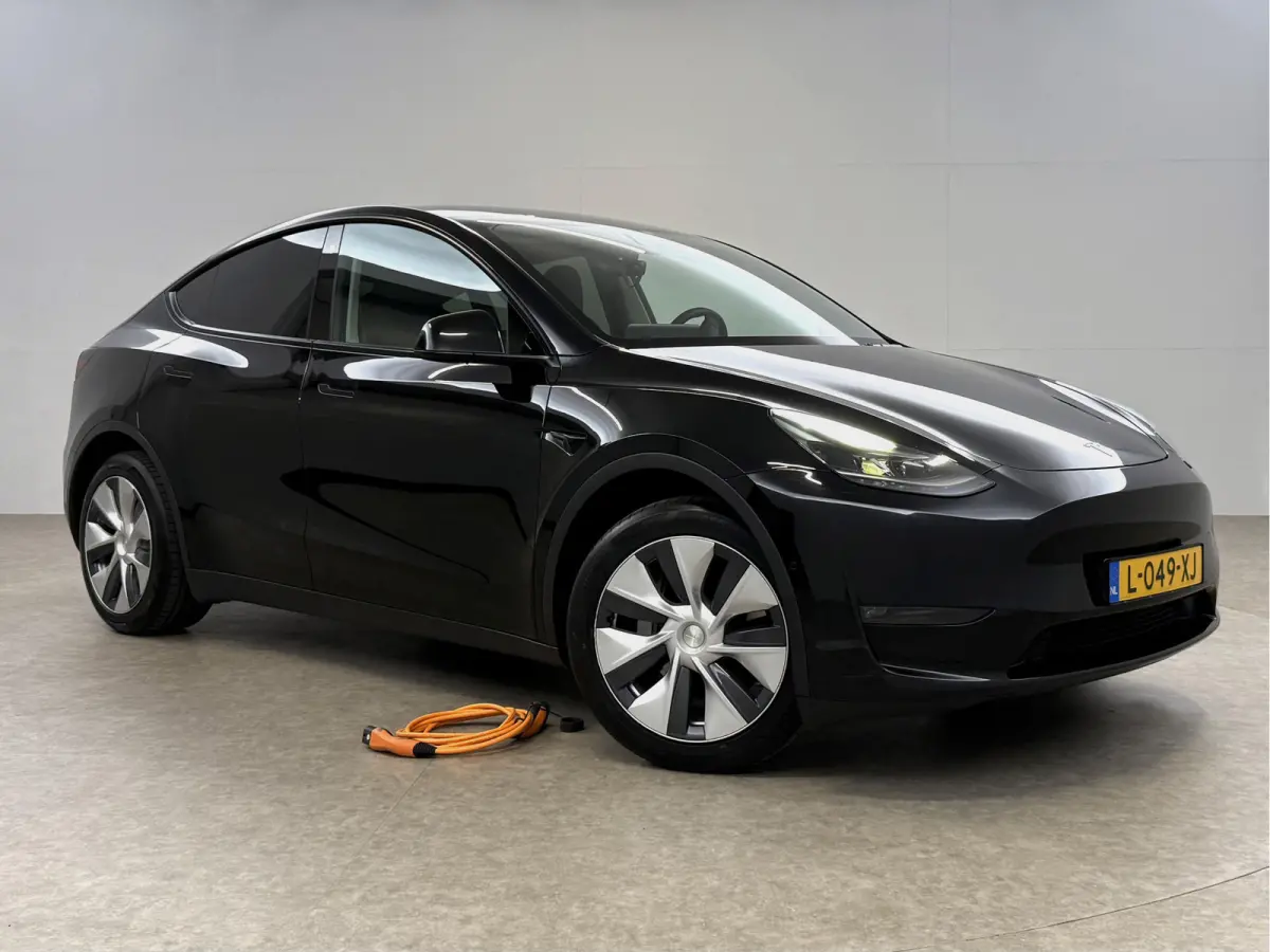 Long Range AWD 75 kWh | Snelladen | SOH 88% | Autopilot | Pano | Memory | Camera | Carplay