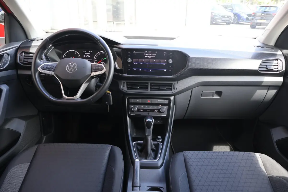 1.0 TSI 110pk DSG Life | Apple Carplay | PDC | Adaptive Cruise | Climate Control