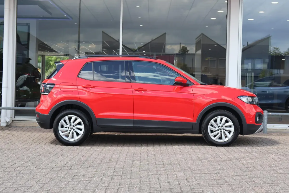 1.0 TSI 110pk DSG Life | Apple Carplay | PDC | Adaptive Cruise | Climate Control