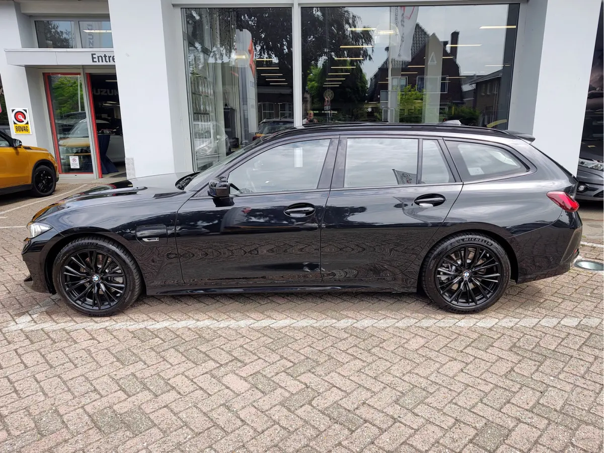 320e PHEV Leder | Park Assist | Carplay/Android