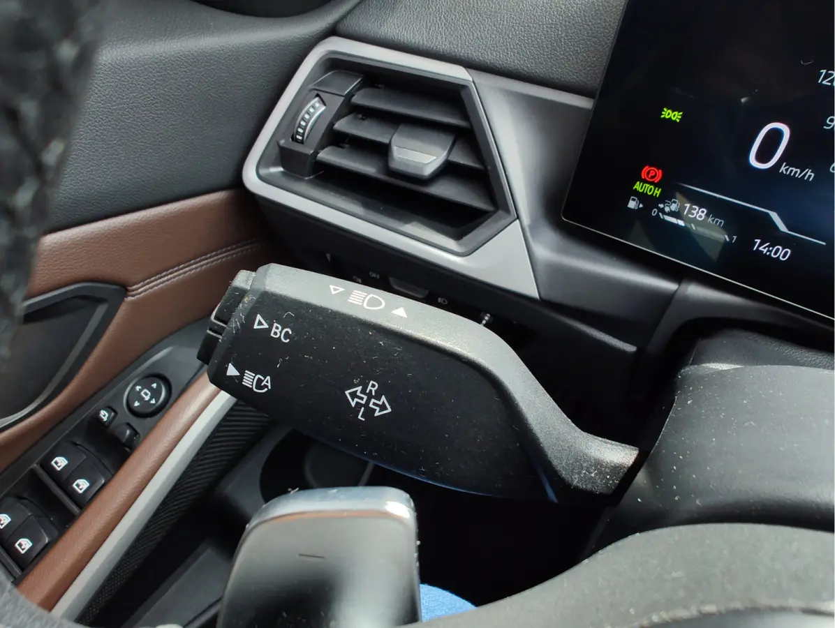 320e PHEV Orig NL. | Leder | Park Assist | Carplay/Android