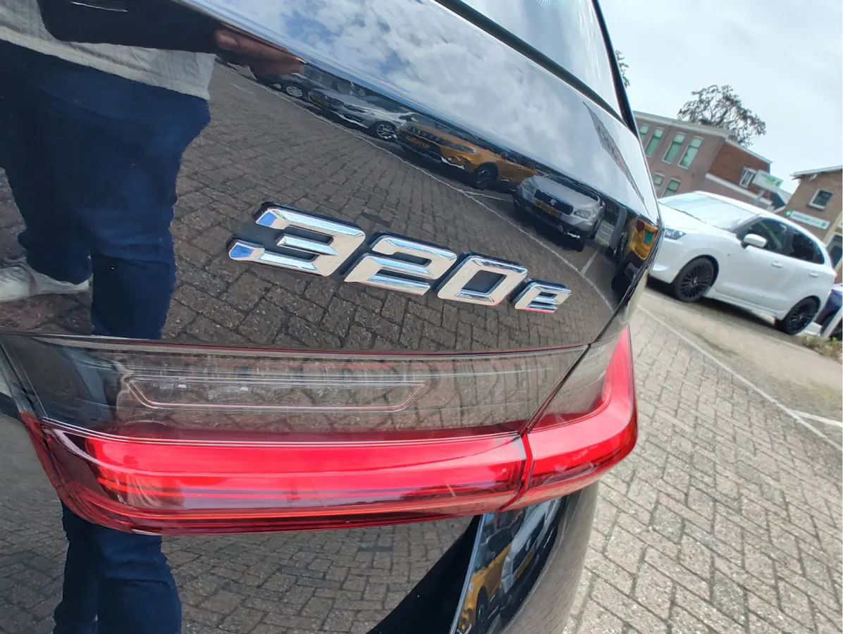 320e PHEV Orig NL. | Leder | Park Assist | Carplay/Android