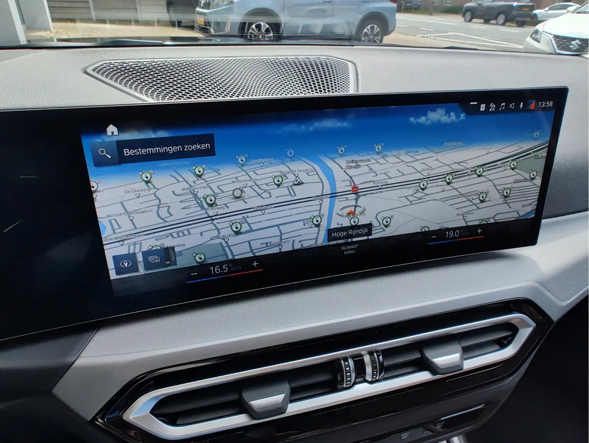 320e PHEV Orig NL. | Leder | Park Assist | Carplay/Android