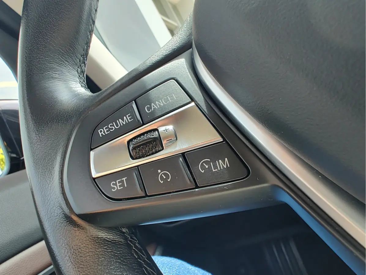 320e PHEV Orig NL. | Leder | Park Assist | Carplay/Android