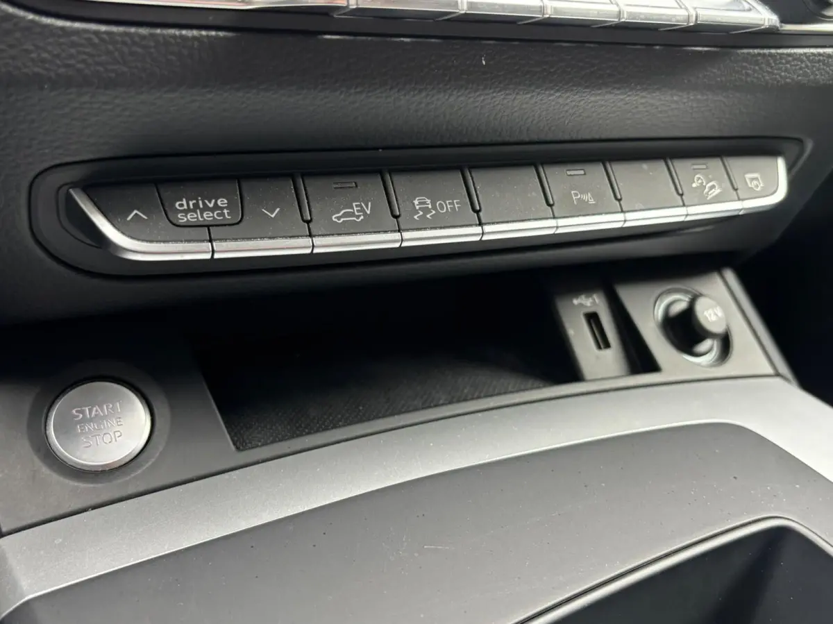 50 TFSI E Quattro P Line! Led, Camera, Navi, Lm..