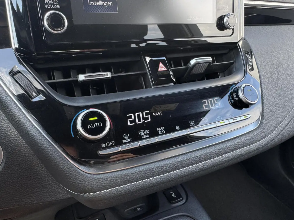 1.8 Hybrid Dynamic|CarPlay/Android|NL-Auto