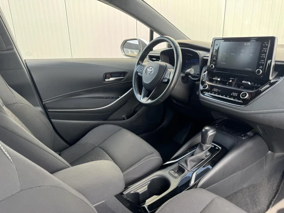 1.8 Hybrid Dynamic|CarPlay/Android|NL-Auto