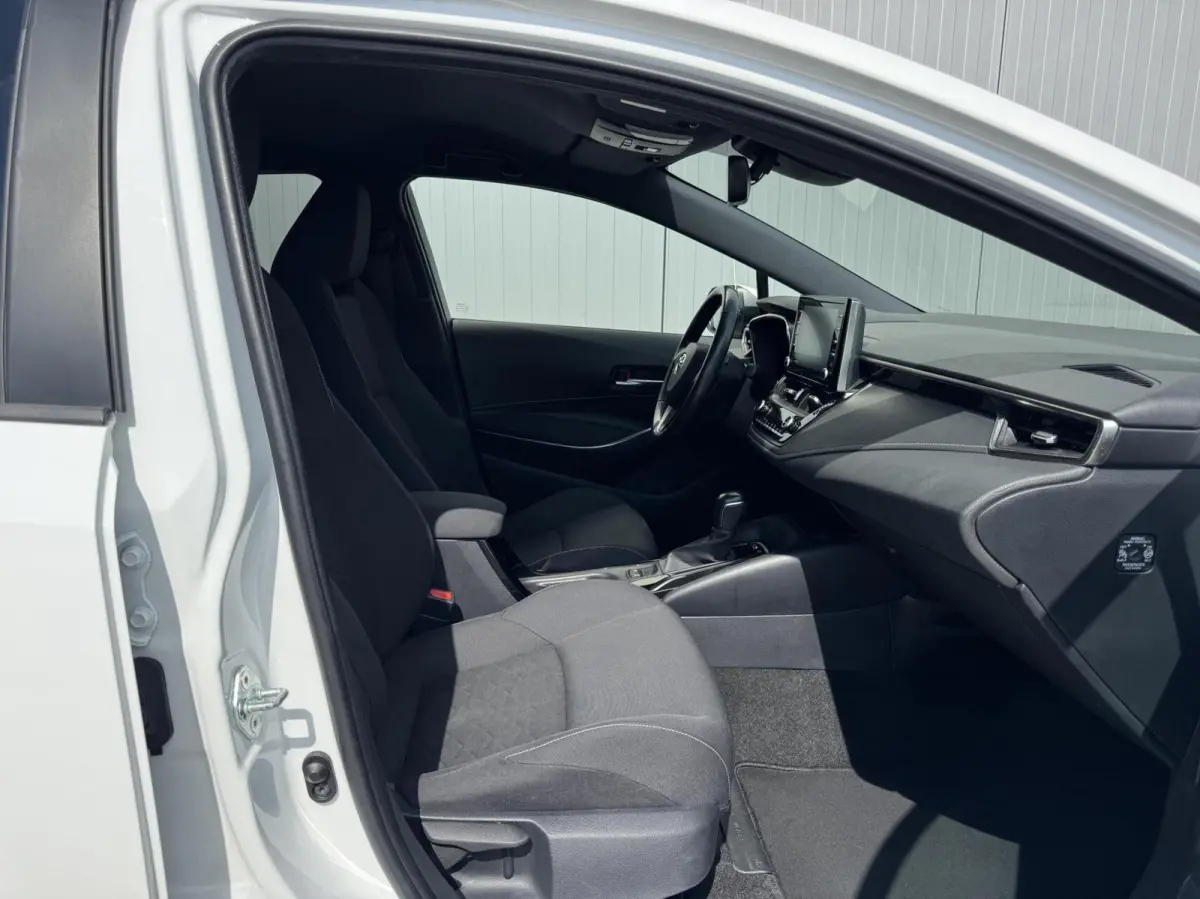 1.8 Hybrid Dynamic|CarPlay/Android|NL-Auto