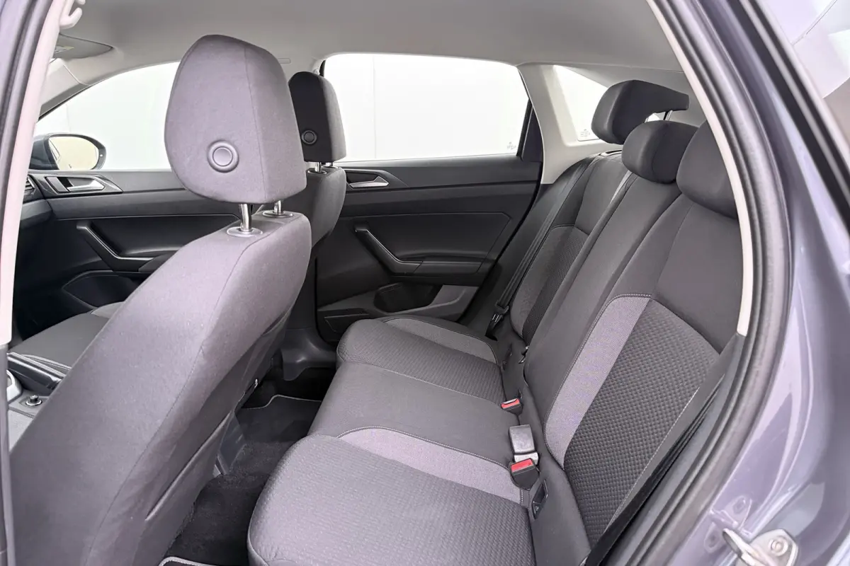 1.0 TSI 111 PK Aut. Business Carplay Adapt. Cruise Digi. Dash.