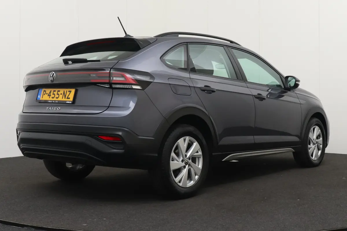 1.0 TSI 111 PK Aut. Business Carplay Adapt. Cruise Digi. Dash.