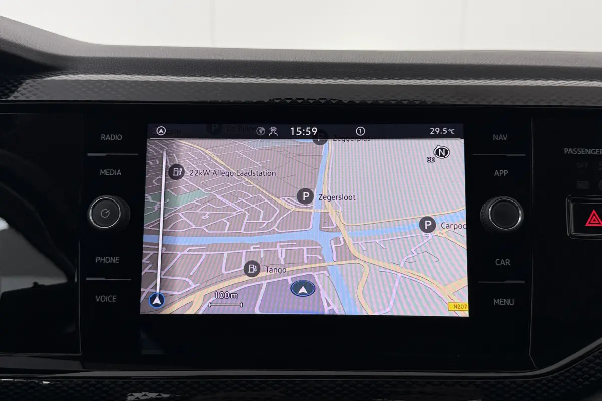 1.0 TSI 111 PK Aut. Business Carplay Adapt. Cruise Digi. Dash.