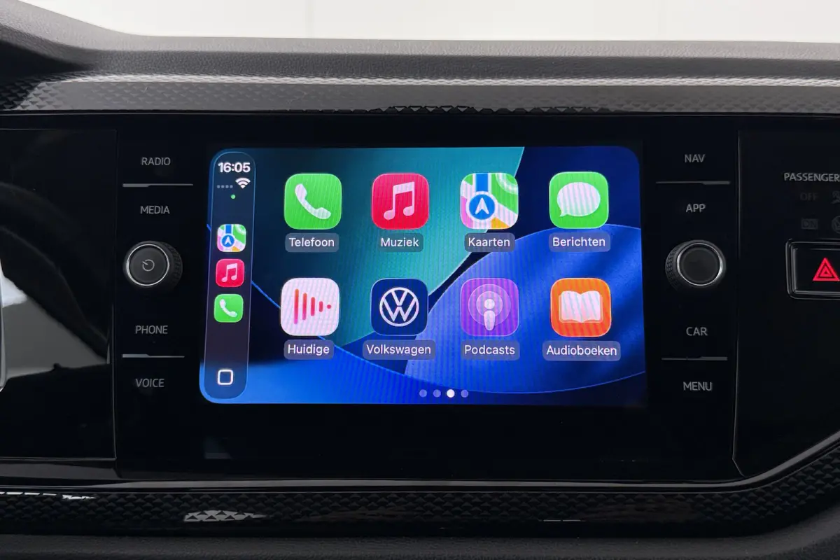 1.0 TSI 111 PK Aut. Business Carplay Adapt. Cruise Digi. Dash.