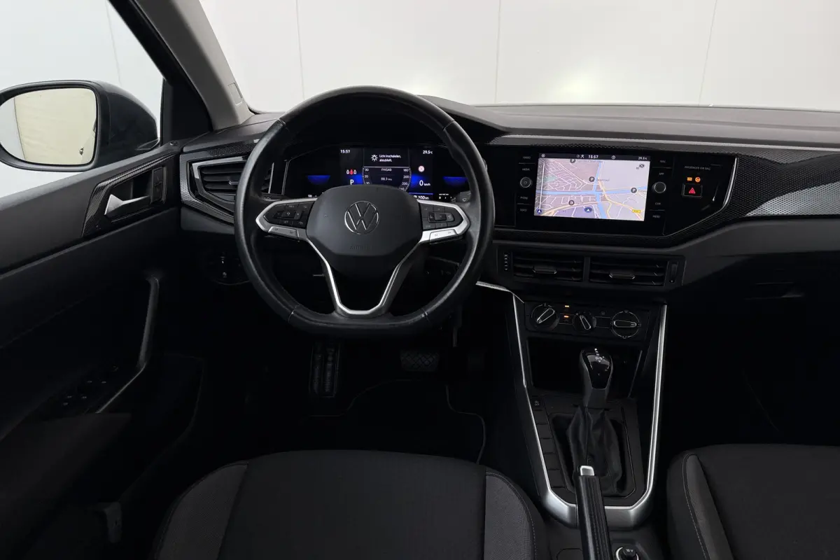 1.0 TSI 111 PK Aut. Business Carplay Adapt. Cruise Digi. Dash.