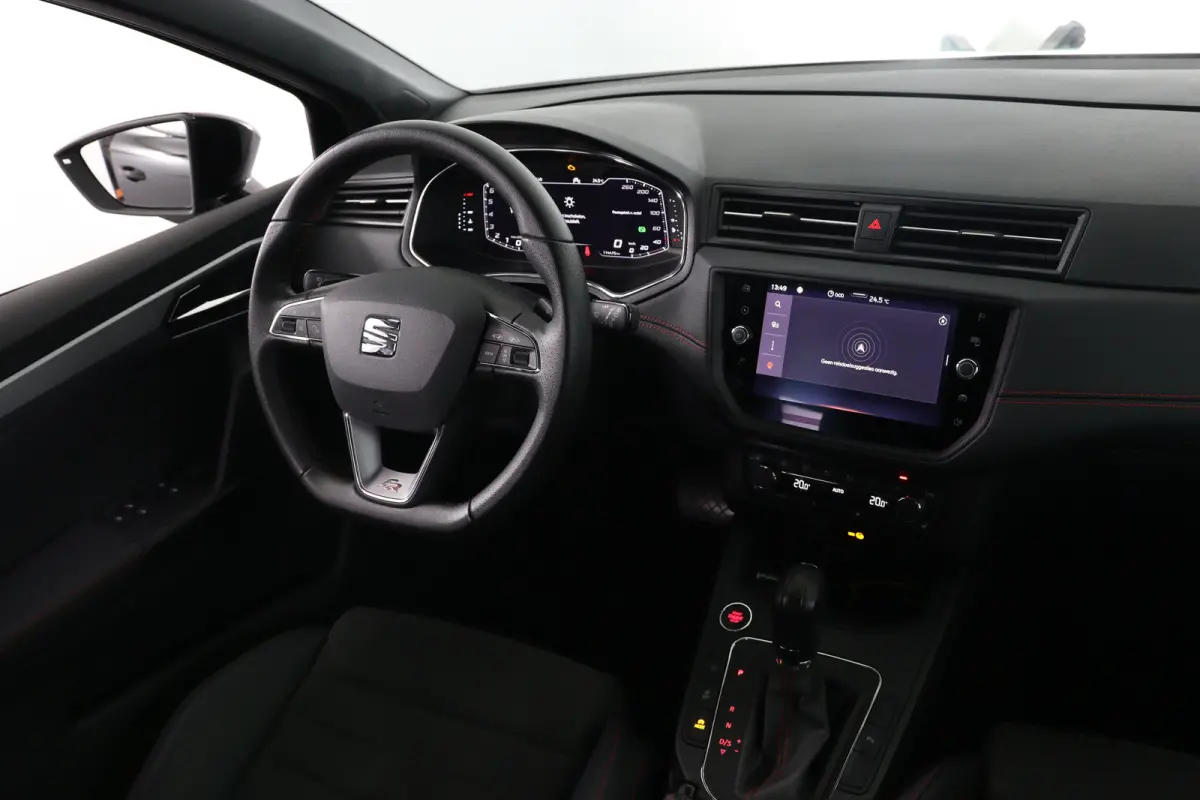 1.0 TSI FR Business Intense Plus | Open Dak | Virtual | LED | Navi | Cruise Adaptive | Stoelverwarming | Clima | Keyless | DAB | Parkeersensoren