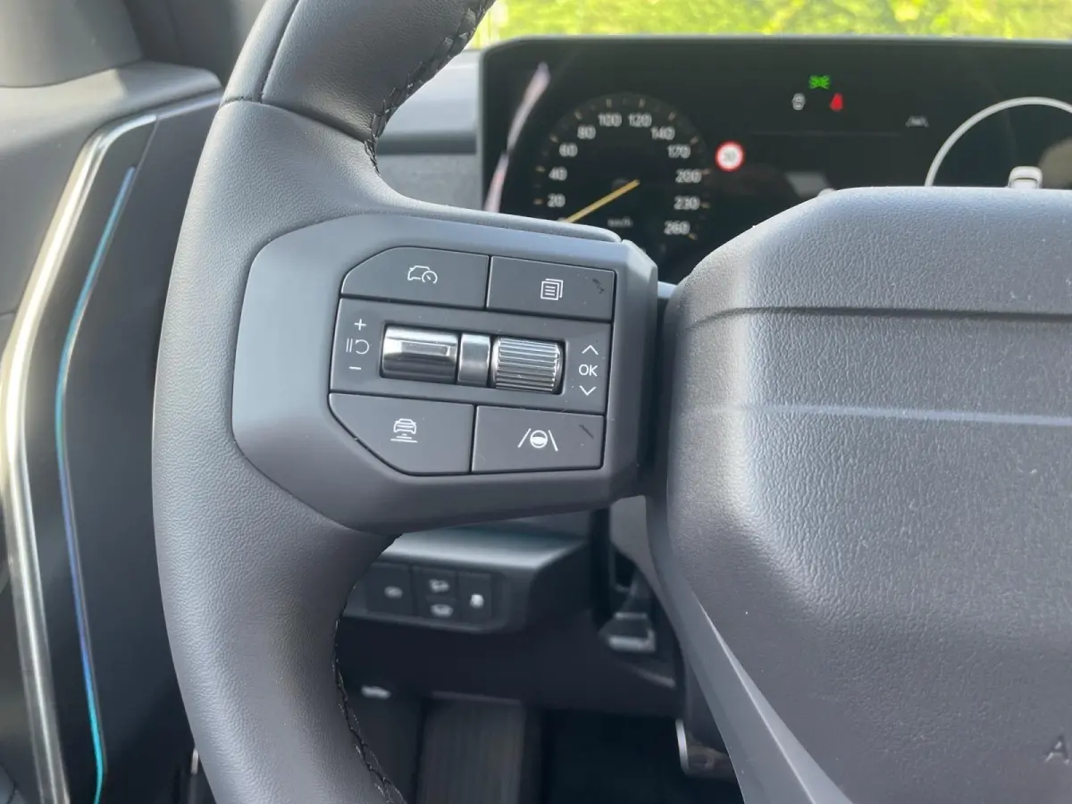 X-Line Demo Edition 1.6 T-GDI | Climate control | Navigatie | Cruise control | 360Gr camera
