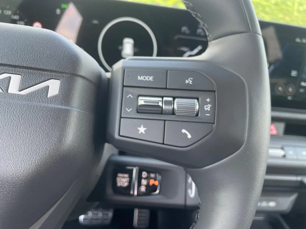 X-Line Demo Edition 1.6 T-GDI | Climate control | Navigatie | Cruise control | 360Gr camera