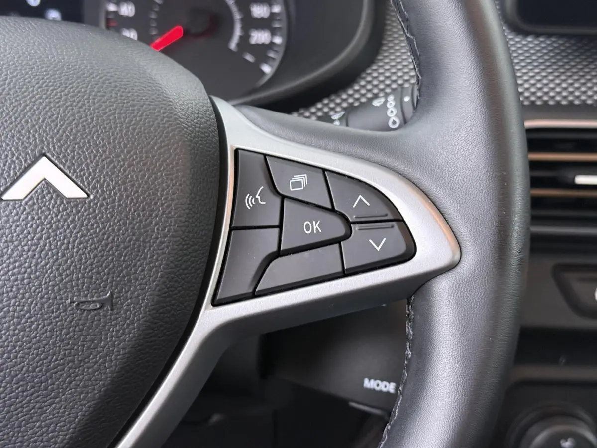 TCe 110 expression | Apple Carplay/Android Auto | Parkeercamera |