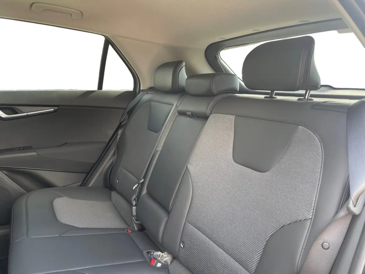 1.6 GDi Hybrid DynamicPlusLine | Navigatie | Climate control | Elektrische bestuurders stoel | Schuif/kantel dak | Elektrische achterklep | DEMO