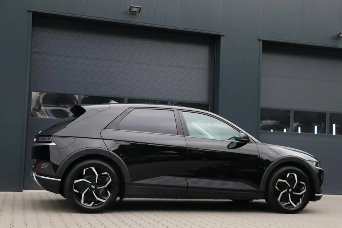 Style 58 kWh AdaptiveCruise Warmtepomp Camera AppleCarplay Leder/Stof SOH 100% 79000KM BJ2021