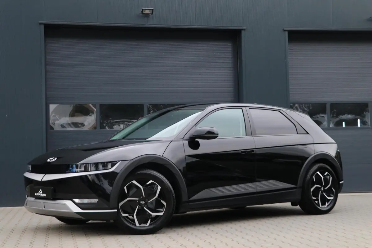 Style 58 kWh AdaptiveCruise Warmtepomp Camera AppleCarplay Leder/Stof SOH 100% 79000KM BJ2021