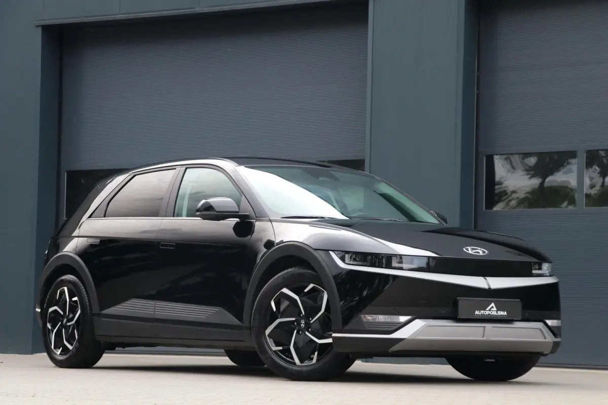 Style 58 kWh AdaptiveCruise Warmtepomp Camera AppleCarplay Leder/Stof SOH 100% 79000KM BJ2021