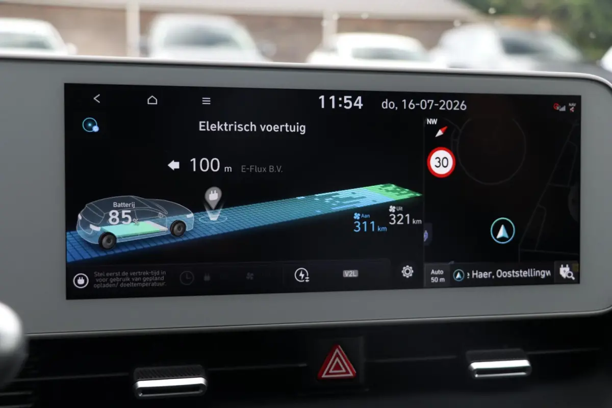 Style 58 kWh AdaptiveCruise Warmtepomp Camera AppleCarplay Leder/Stof SOH 100% 79000KM BJ2021