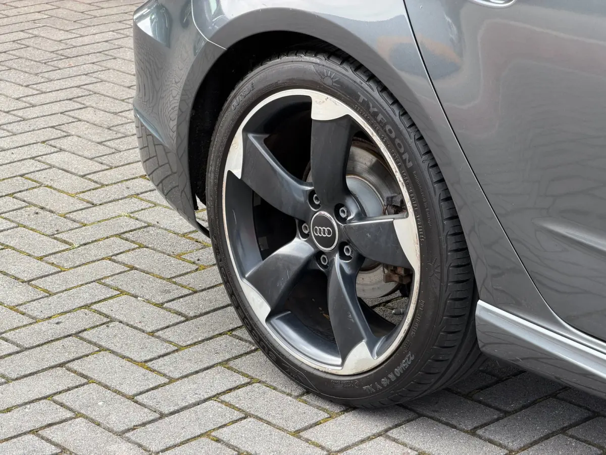 1.4 TFSI S-Tronic 3x S-Line LED Lane Navi
