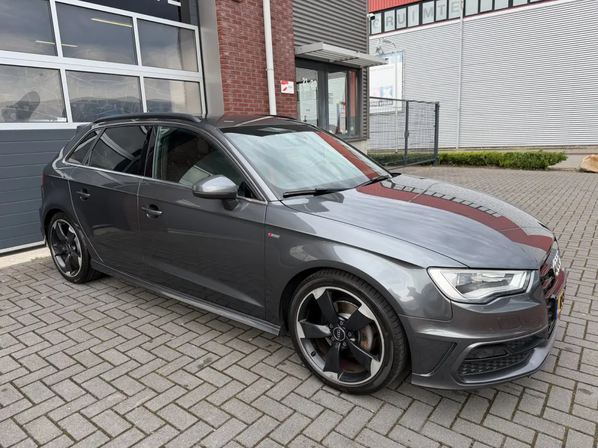 1.4 TFSI S-Tronic 3x S-Line LED Lane Navi