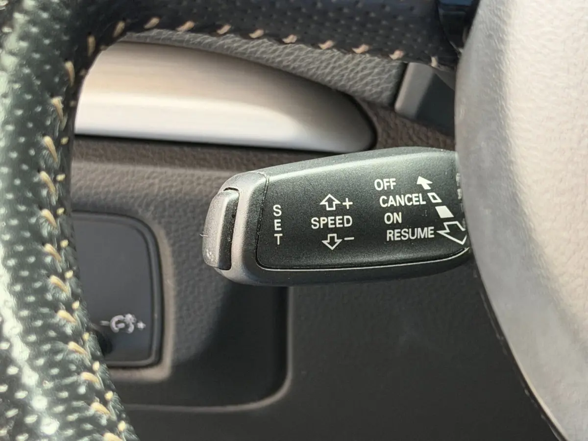 1.4 TFSI S-Tronic 3x S-Line LED Lane Navi