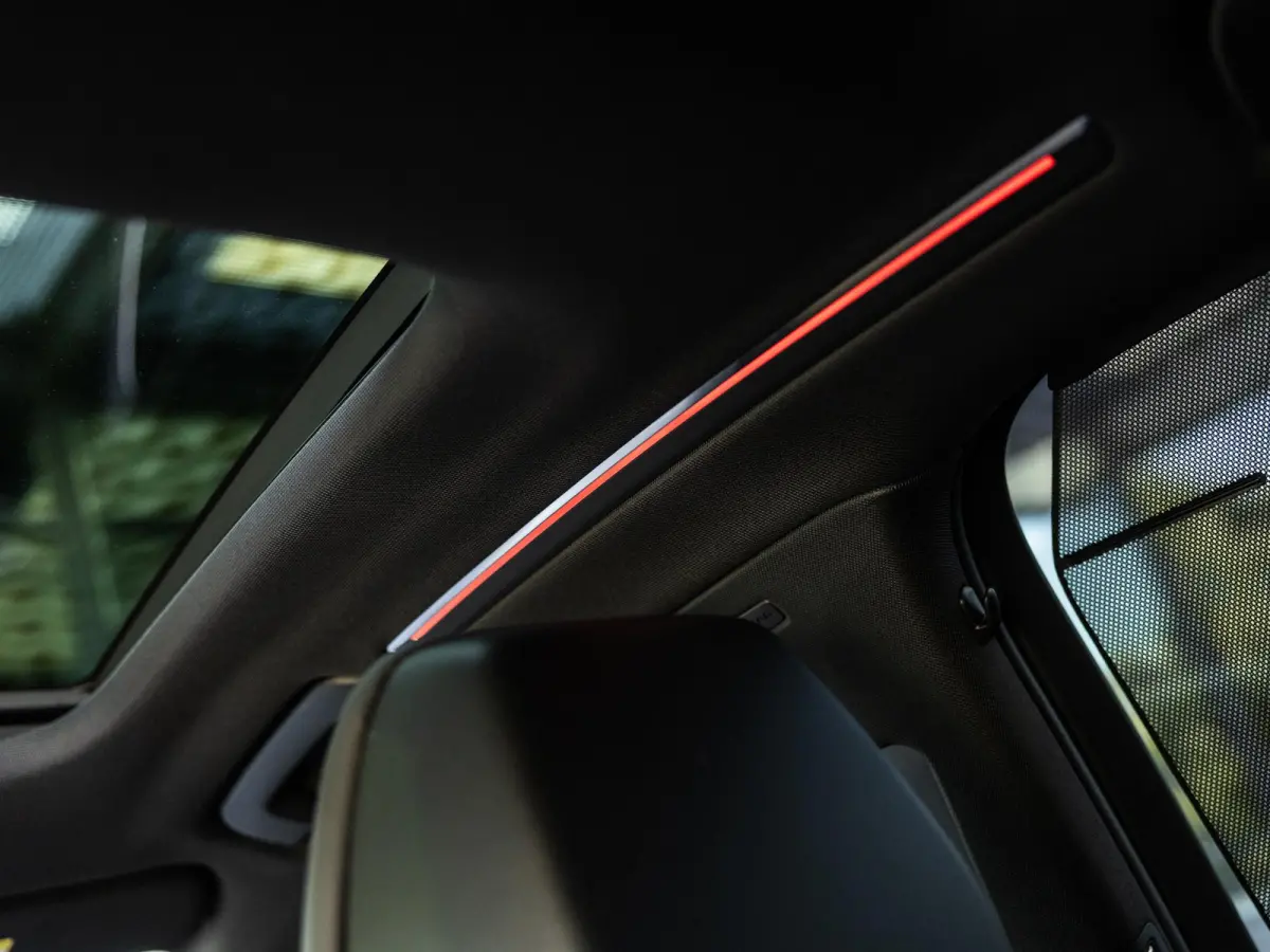 60 TFSI e quattro 462 PK | S-line l Adaptive Cruise Control l Panoramadak l Bang & Olufsen Premium 3D l Elektr. voorstoelen geheugen l Stoelventilatie/massage voorin l Head-up display l 360 