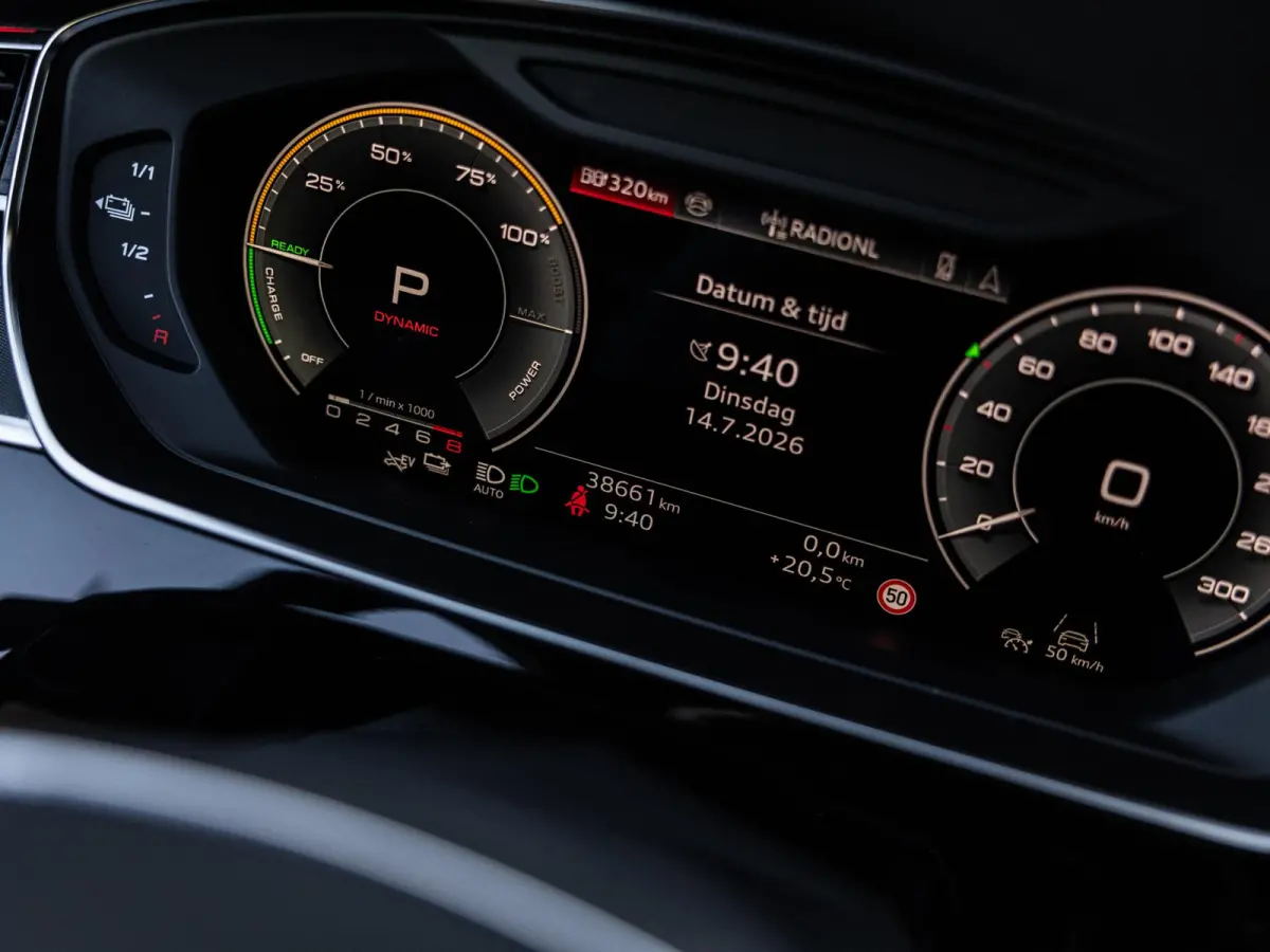 60 TFSI e quattro 462 PK | S-line l Adaptive Cruise Control l Panoramadak l Bang & Olufsen Premium 3D l Elektr. voorstoelen geheugen l Stoelventilatie/massage voorin l Head-up display l 360 