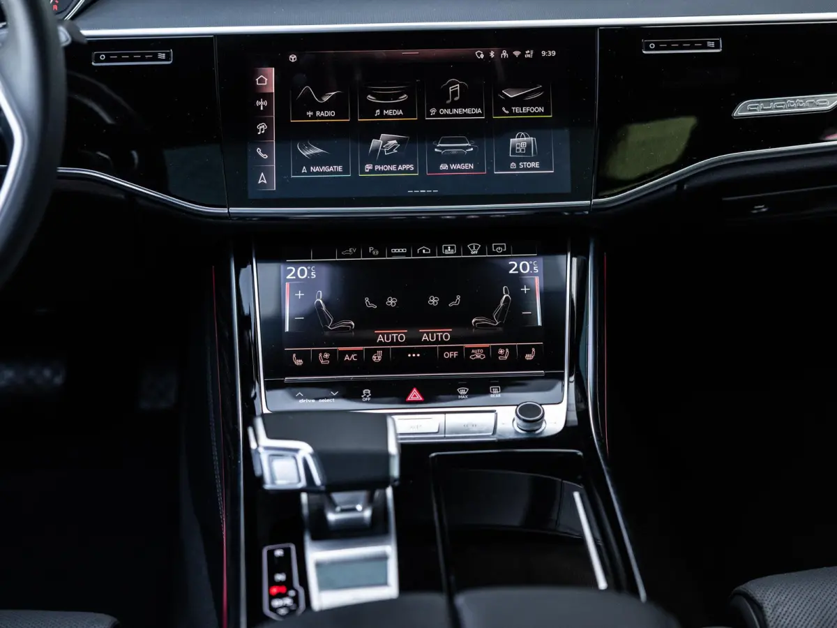 60 TFSI e quattro 462 PK | S-line l Adaptive Cruise Control l Panoramadak l Bang & Olufsen Premium 3D l Elektr. voorstoelen geheugen l Stoelventilatie/massage voorin l Head-up display l 360 