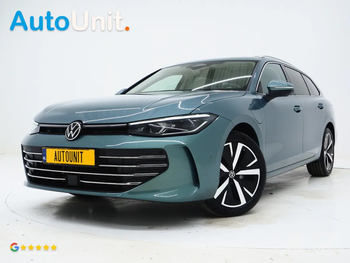 1.5 eHybrid Elegance | Panoramadak | Leder/Alcantara | Massage | Trekhaak | HUD | Keyless | Sfeerlicht