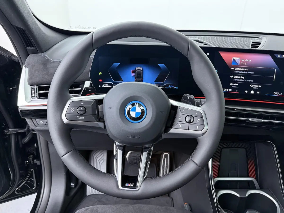 xDrive30e | M-Sport Pro | SoH 100% | Head-Up | Panoramadak | Trekhaak | Adaptive Cruise | Harman Kardon | Comfort Access | Elektrische Stoelen |