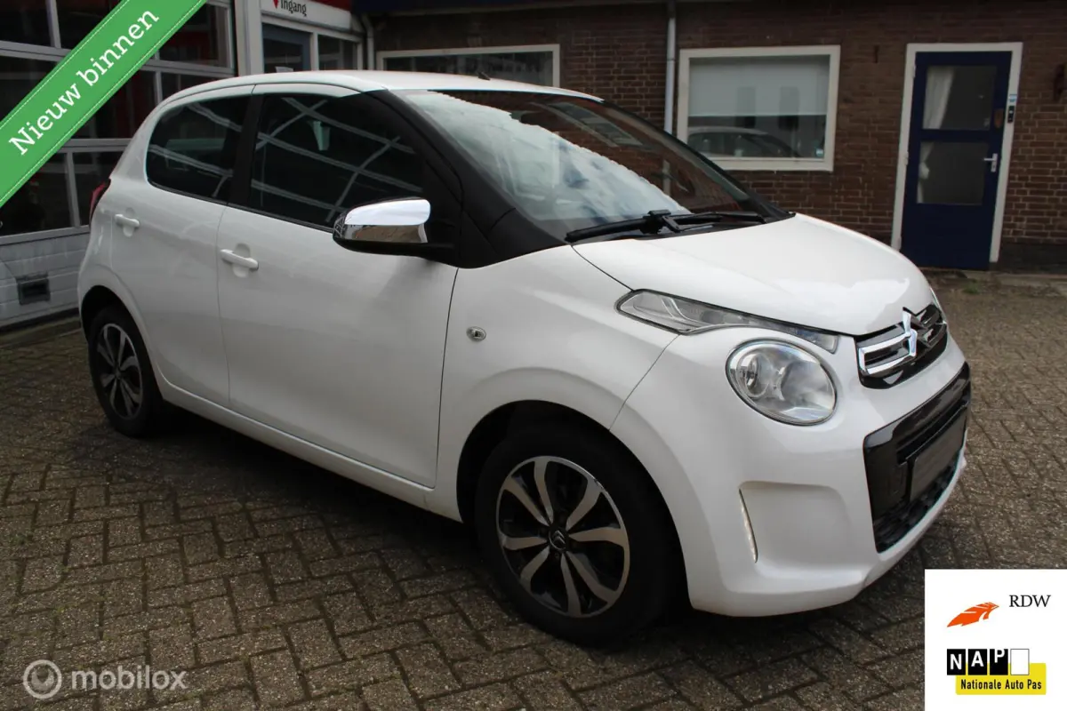 1.0-12V VTi 69PK *5-DEURS* *Nieuw Model* *Shine/Allure* *AUTOMAAT* *AIRCONDITIONING* *LEDVERLICHTING* *GROOT ORIGINEEL ENTERTAINMENTSCHERM* *ACHTERUITRIJCAMERA* *BLUETOOTH MEDIA INTERFACE/ST