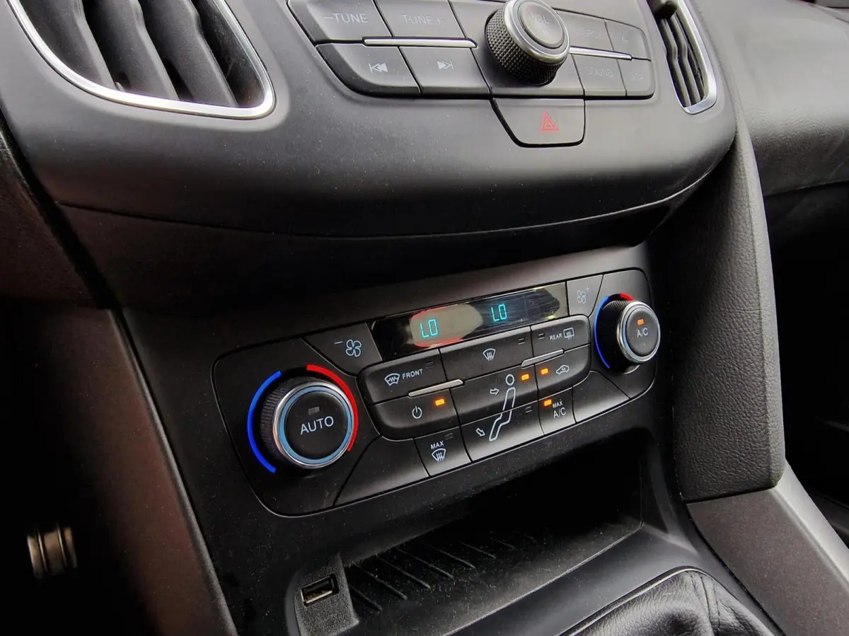 1.5 ST-Line|Clima|Cruise|Navi|Camera|Xenon|150PK|