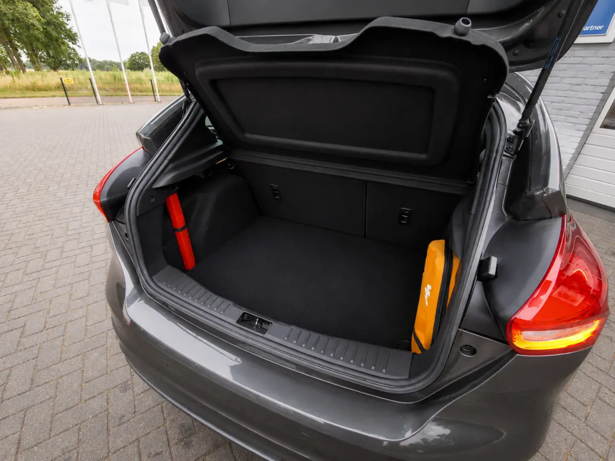 1.5 ST-Line|Clima|Cruise|Navi|Camera|Xenon|150PK|